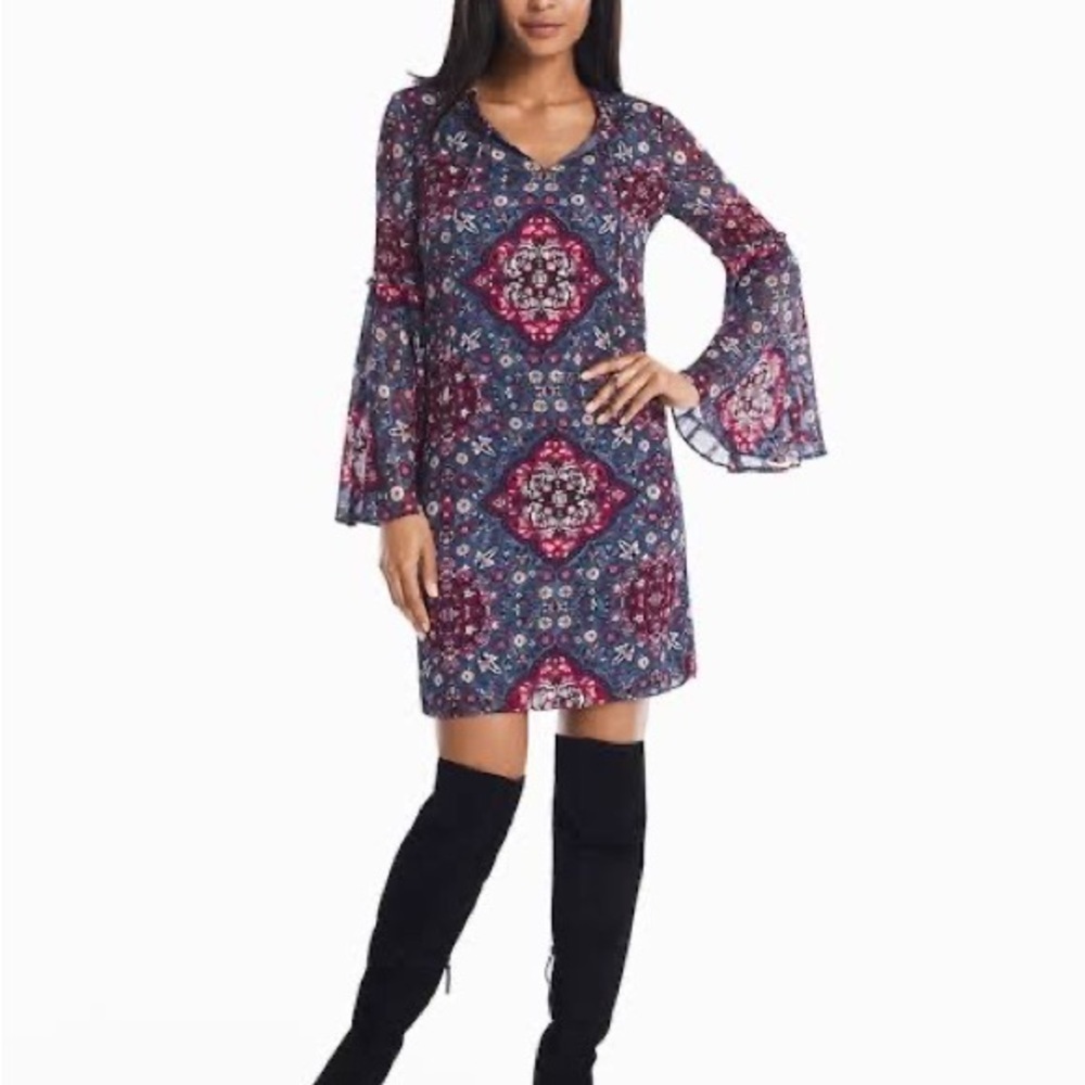 WHBM S Long Bell Sleeve Medallion Printed Shift Dress - Picture 2 of 13